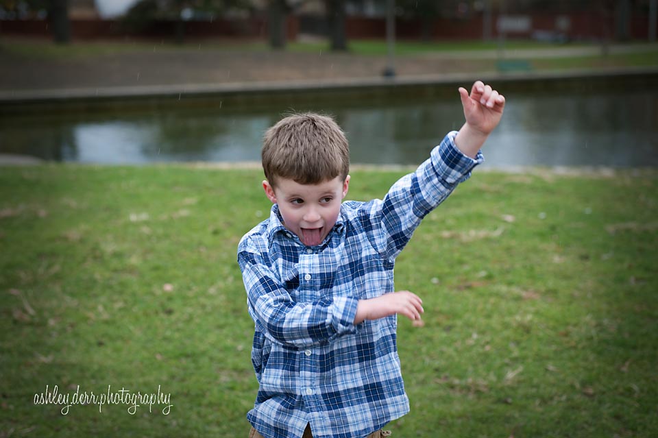 dancing in the rain children photography pittsburgh