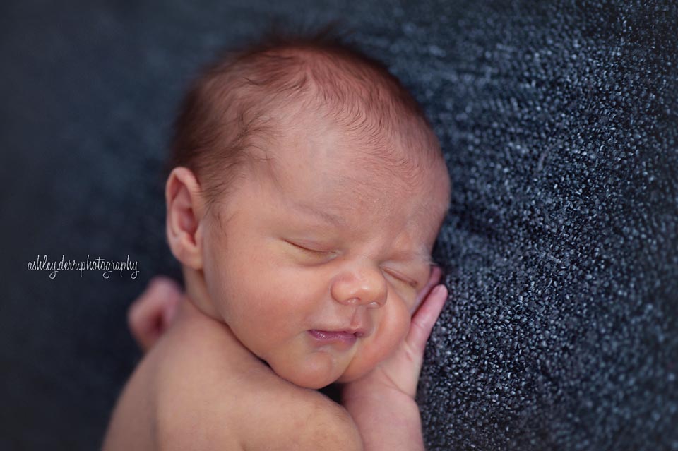Newborn Photographer Pittsburgh