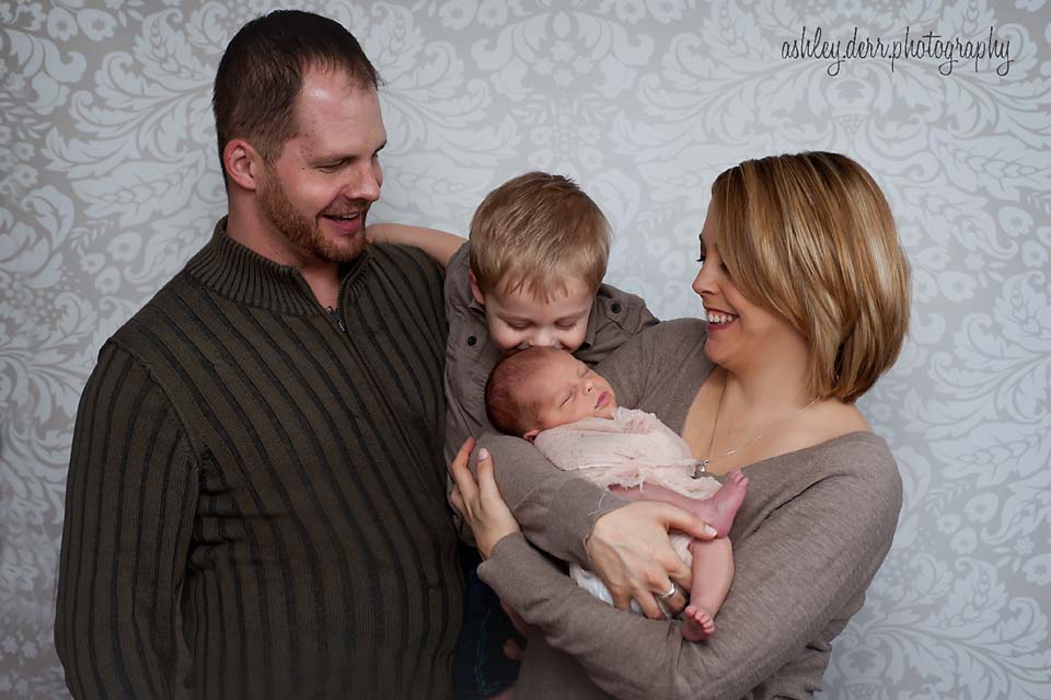 best Pittsburgh Baby Photographer