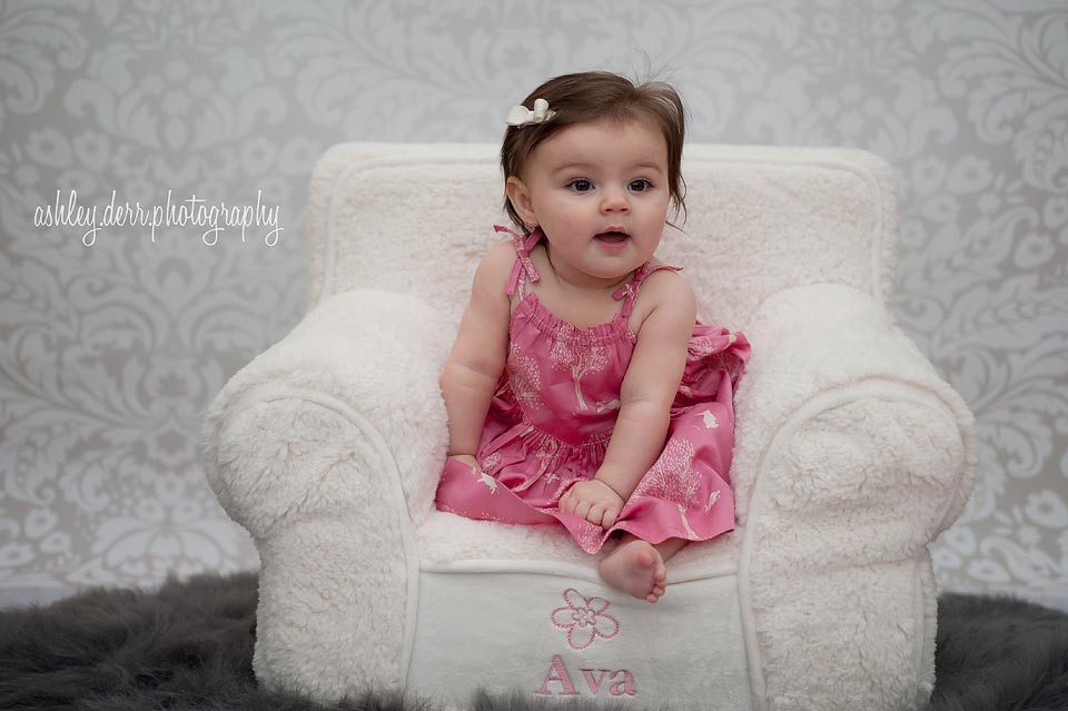 Baby photographer in pittsburgh