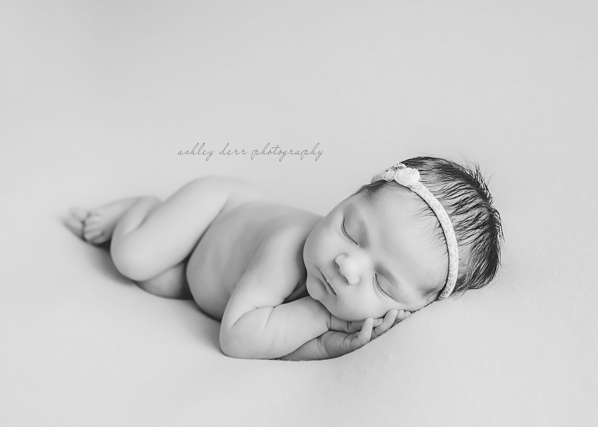 newborn baby photographer gibsonia 15044