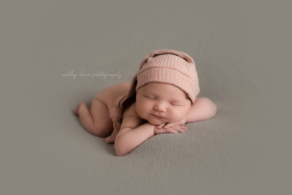 pittsburgh newborn photographer near 15221