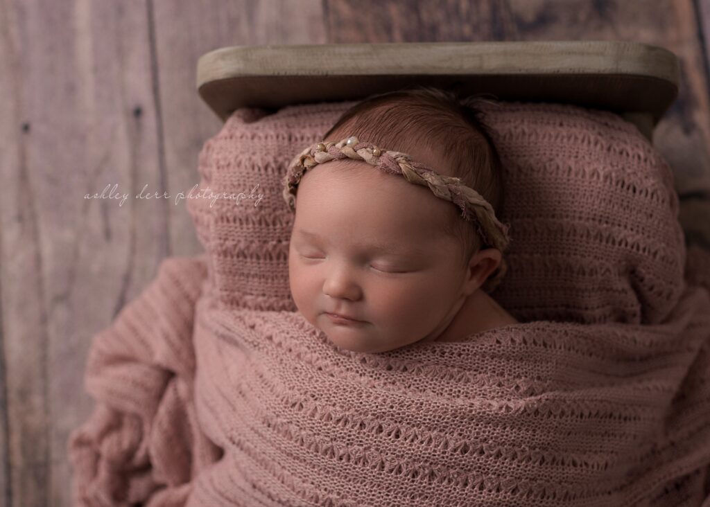 pittsburgh newborn photographer near 15221
