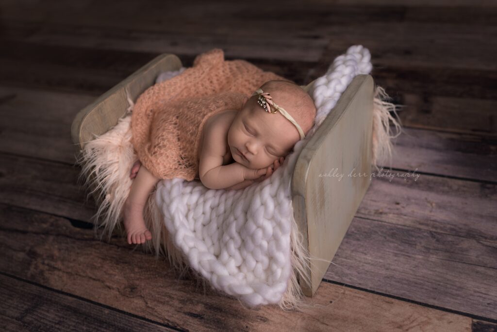 Glenshaw 15116 newborn photographer