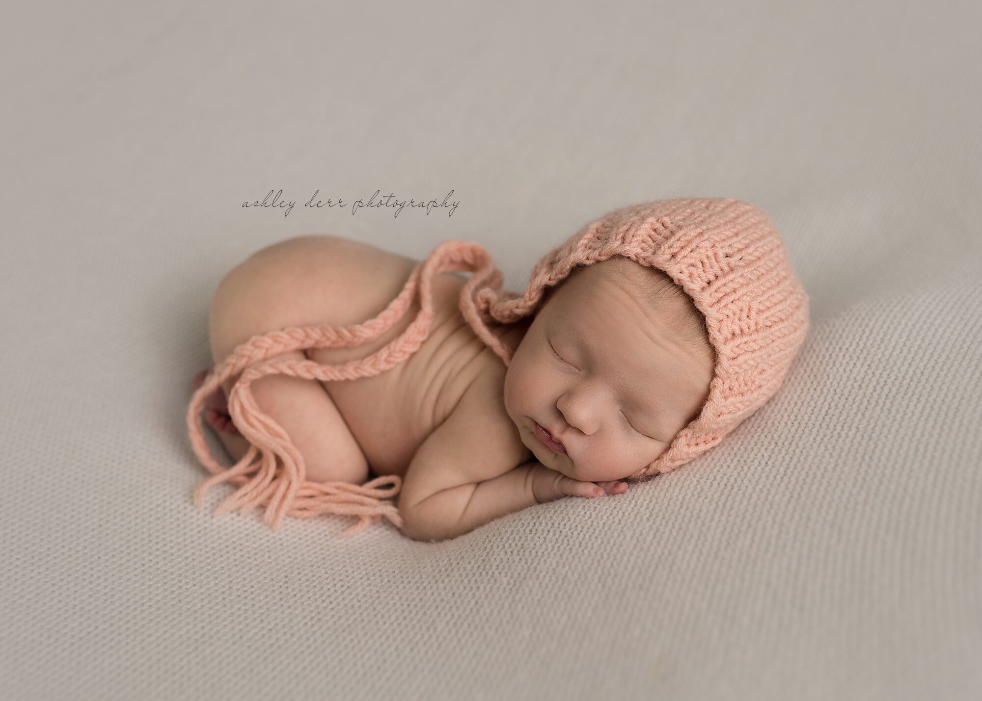 newborn photographer pittsburgh 