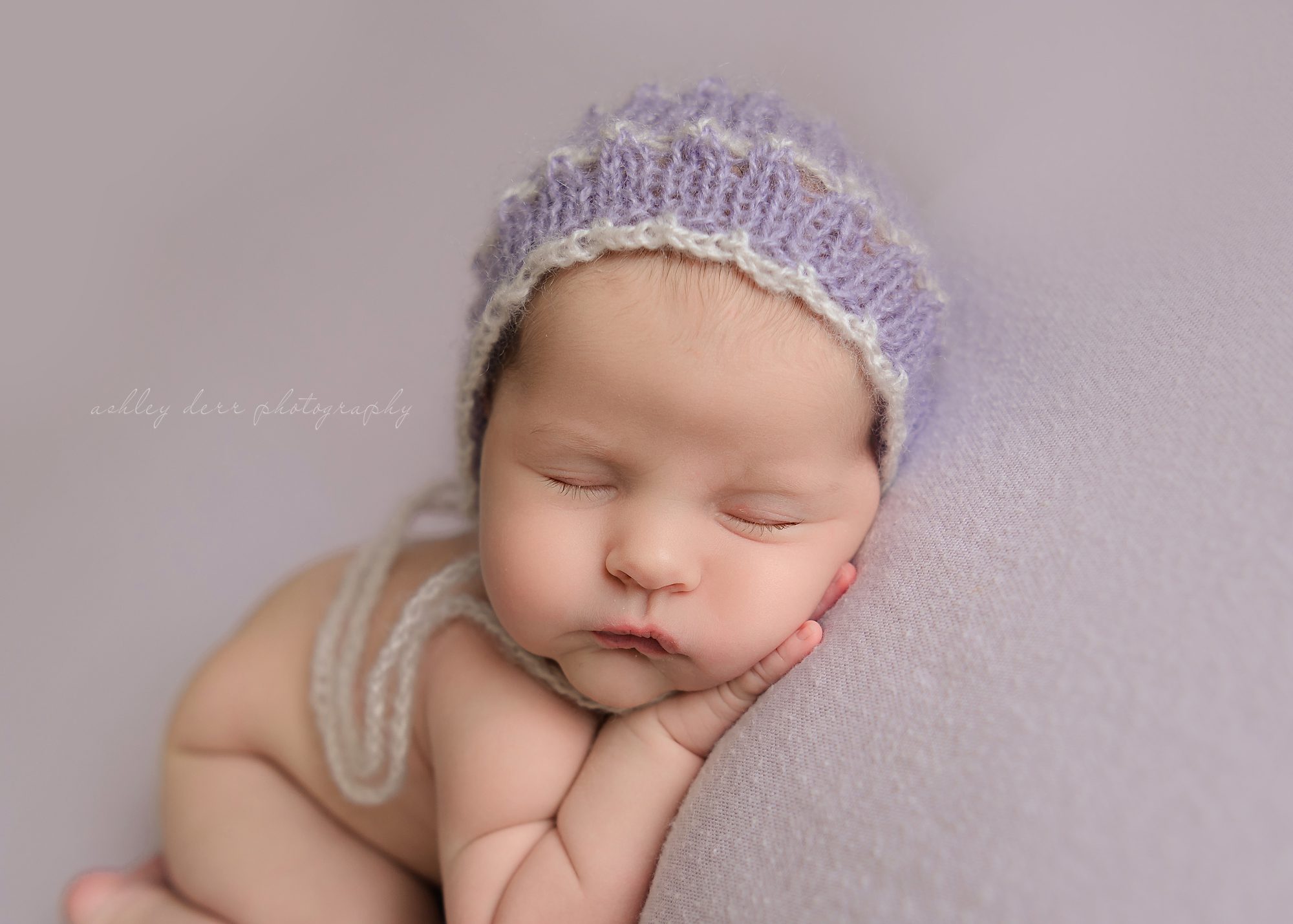 Newborn photographer Pittsburgh