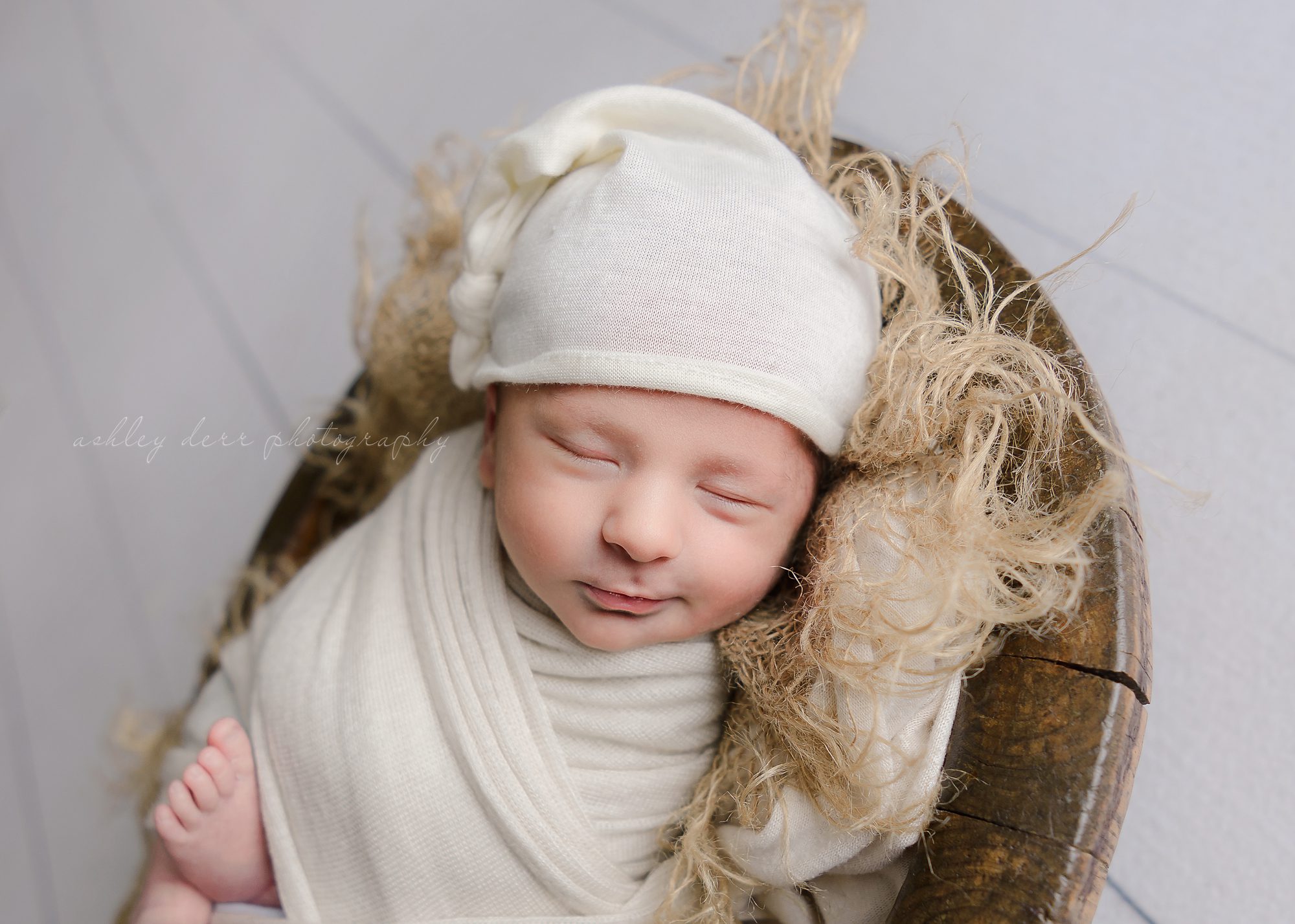West Mifflin Newborn Photographer
