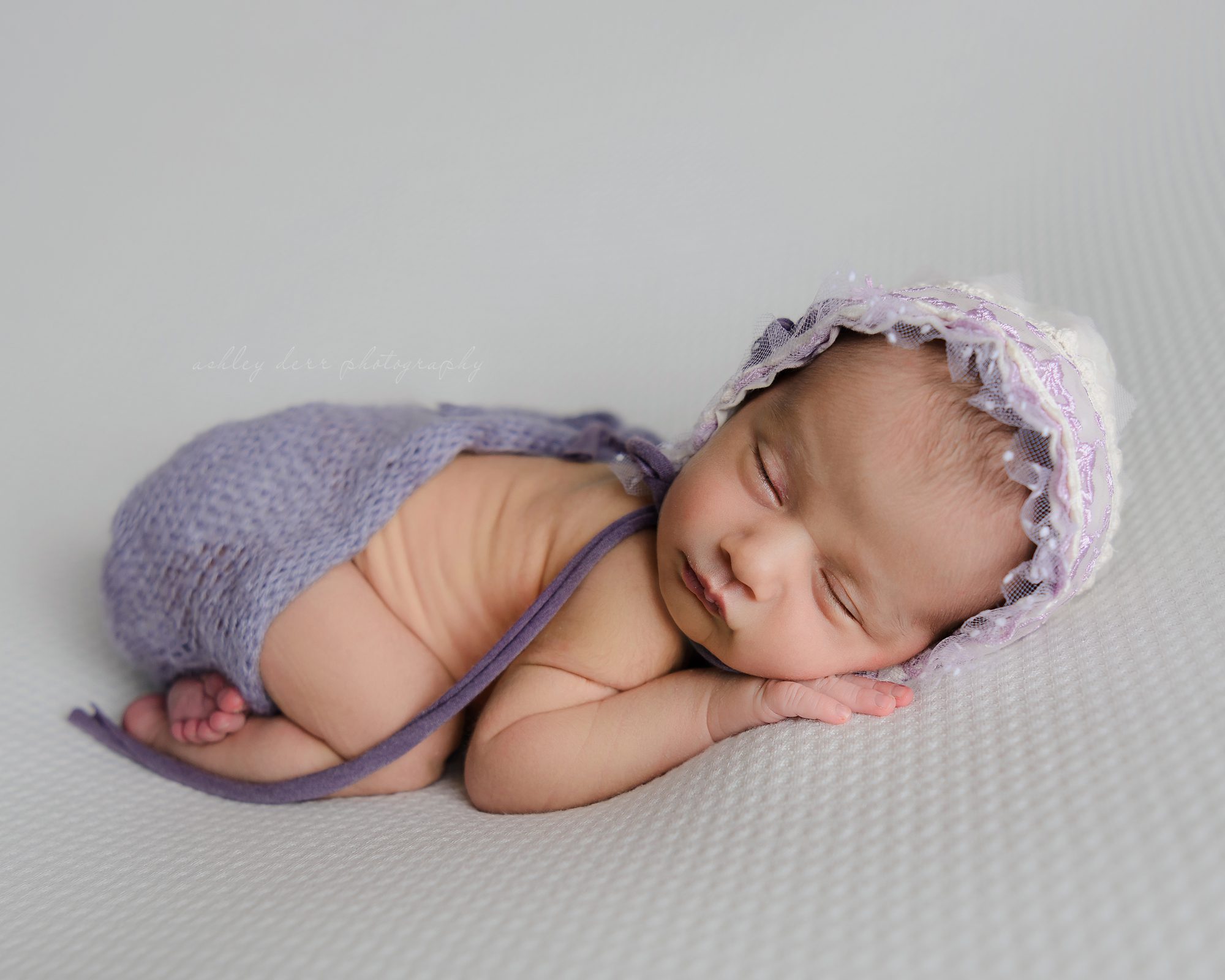 Glenshaw newborn photographer Pittsburgh