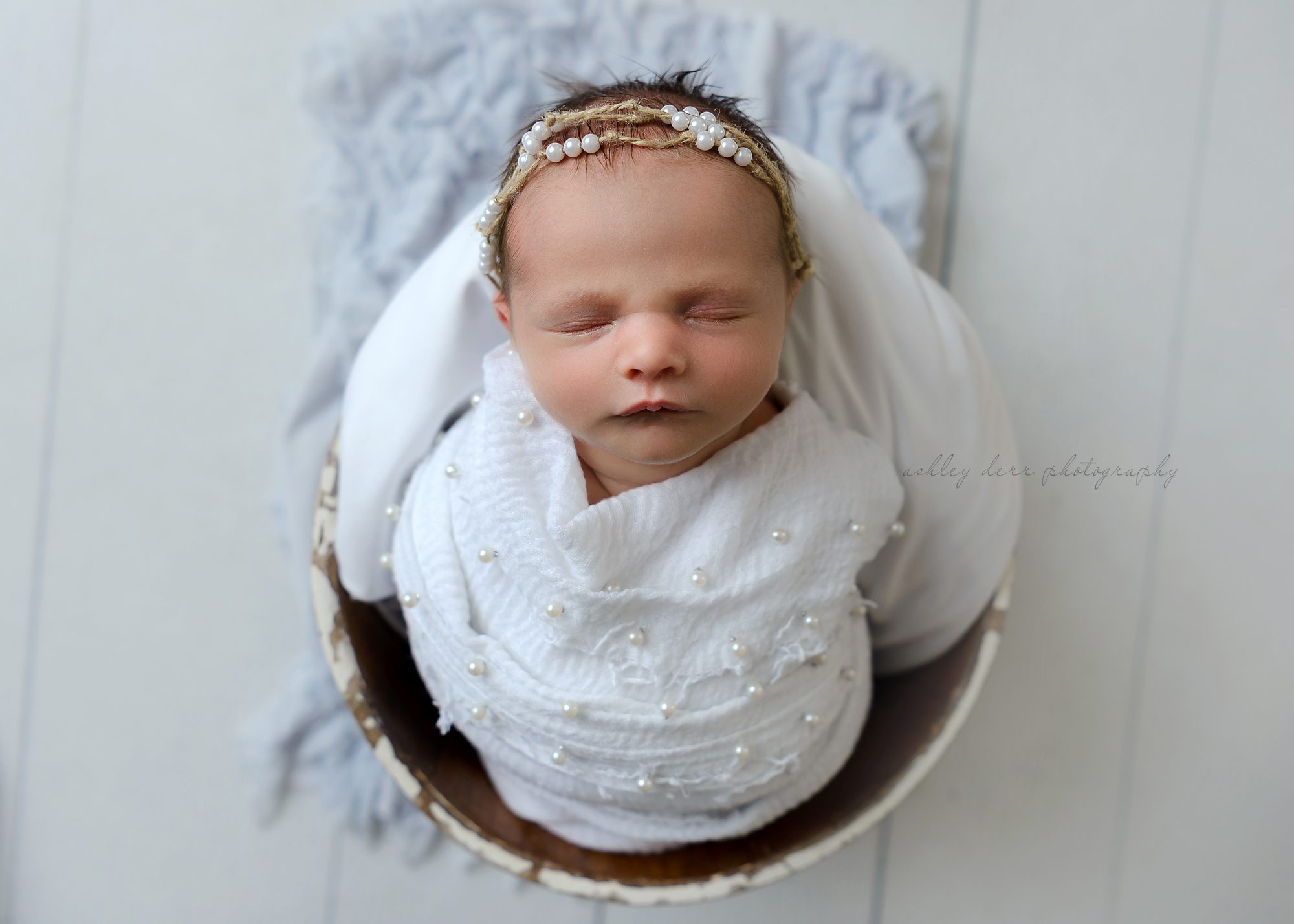 Newborn photographer Pittsburgh