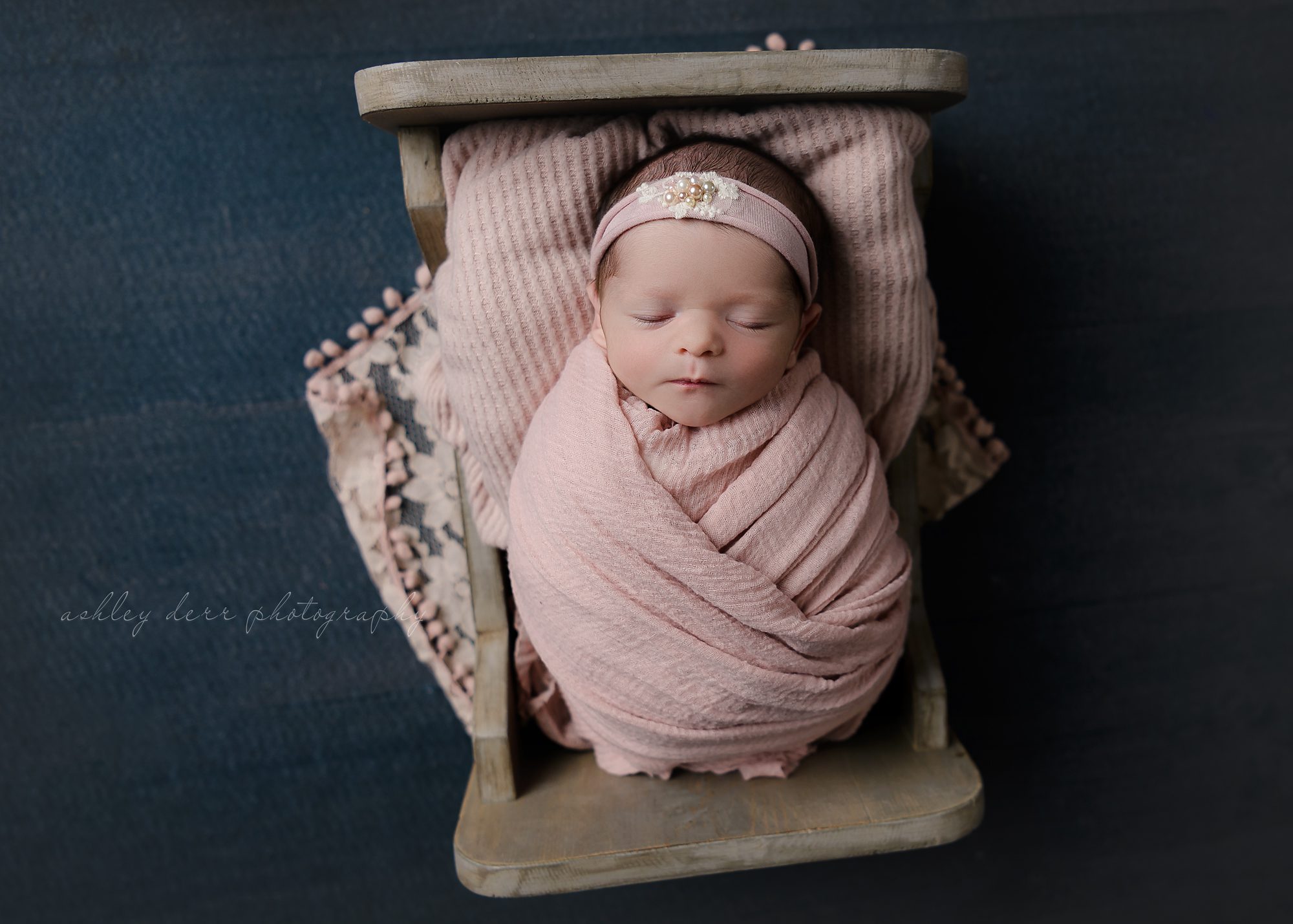 best Baden PA newborn photographer Pittsburgh