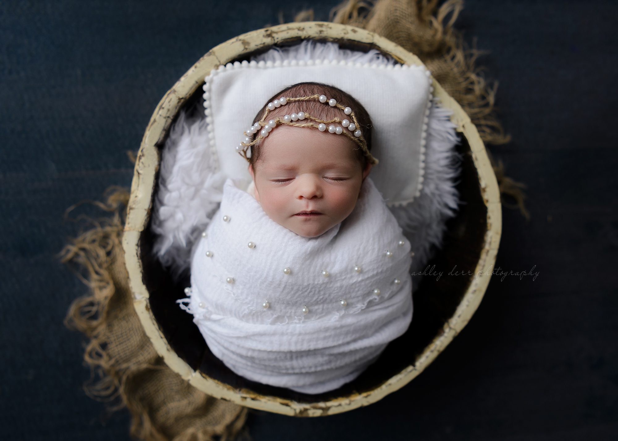 best Baden PA newborn photographer Pittsburgh