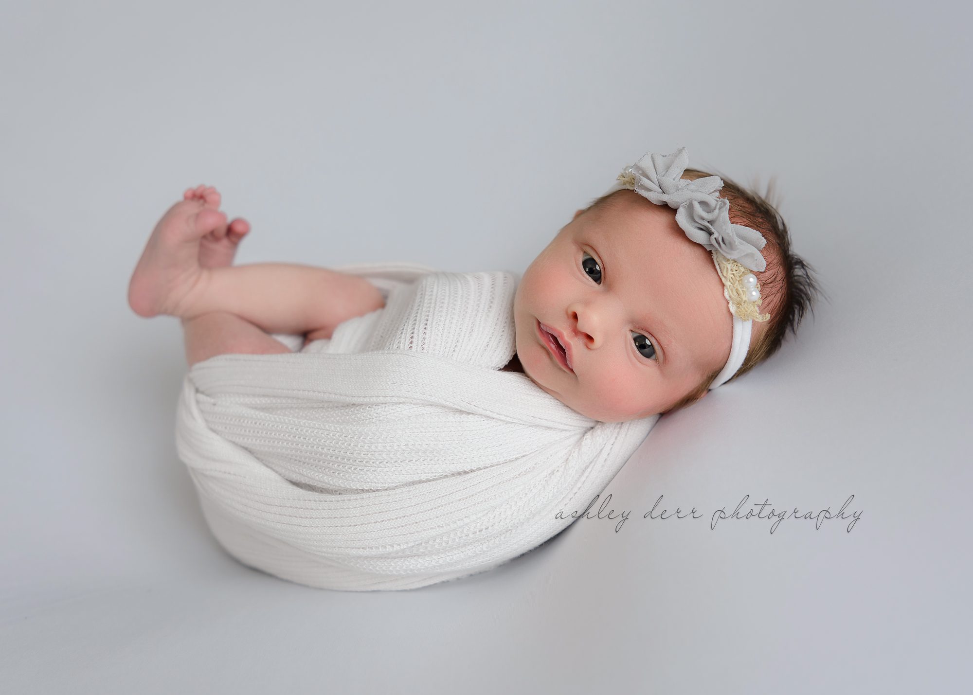 Newborn photographer Pittsburgh