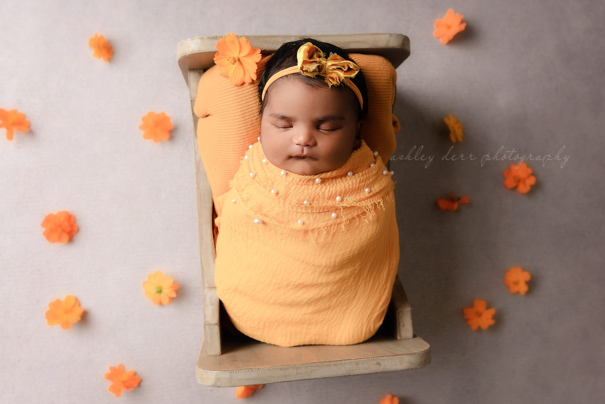 Best newborn photographer Pittsburgh 