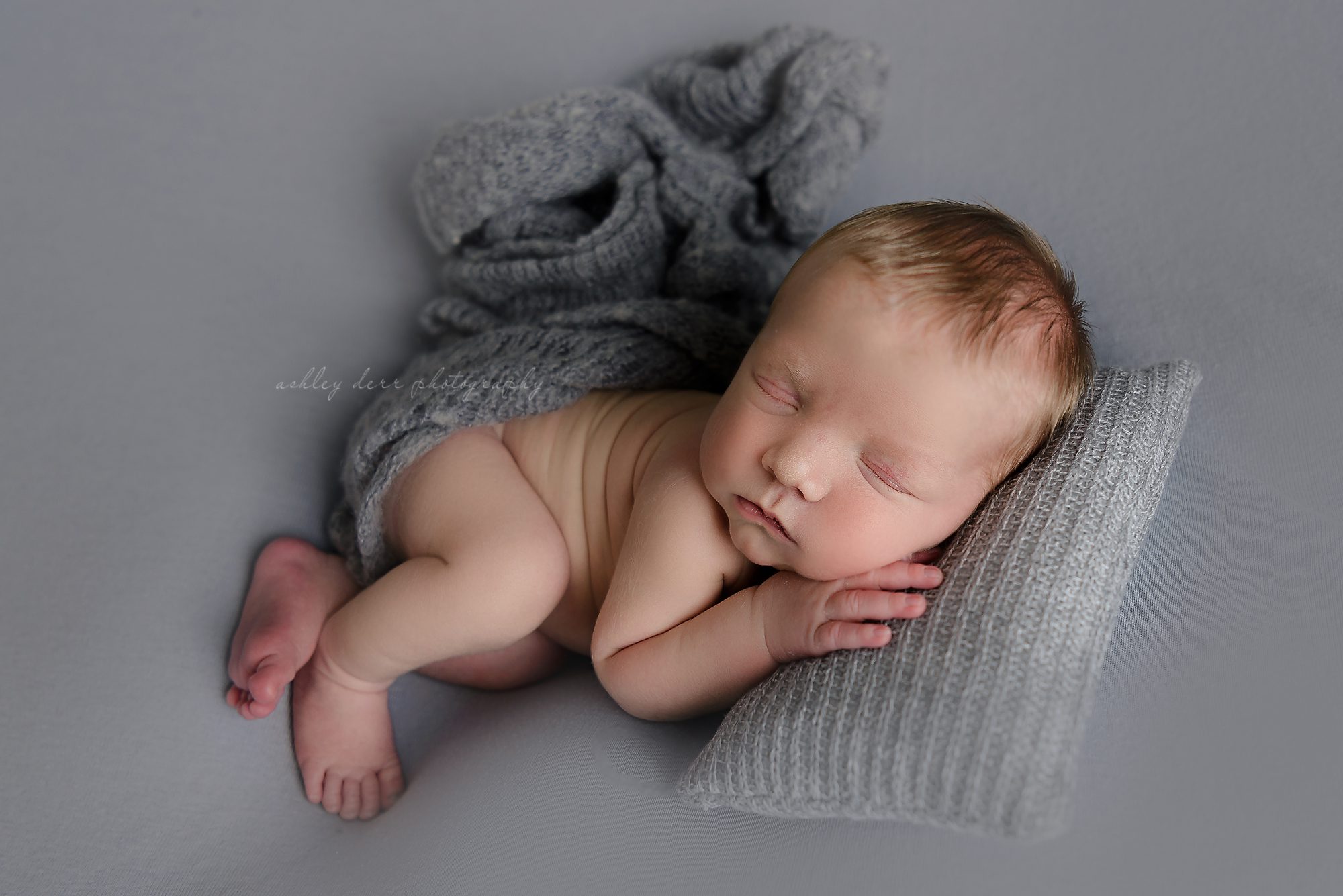 Ross Twp PA newborn photography