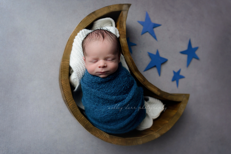 Newborn photographer in Pittsburgh