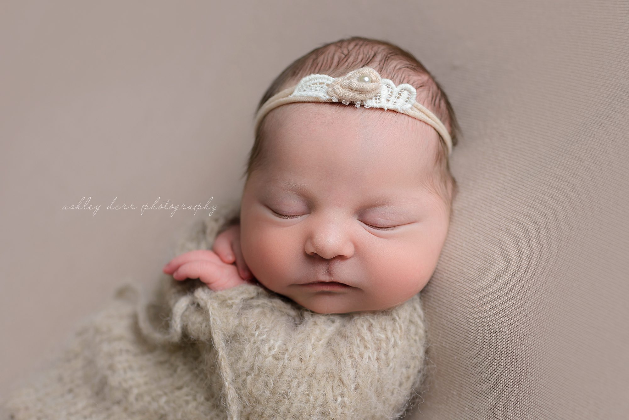 Pittsburgh Newborn Photography