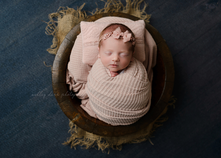 Top Newborn photography pittsburgh