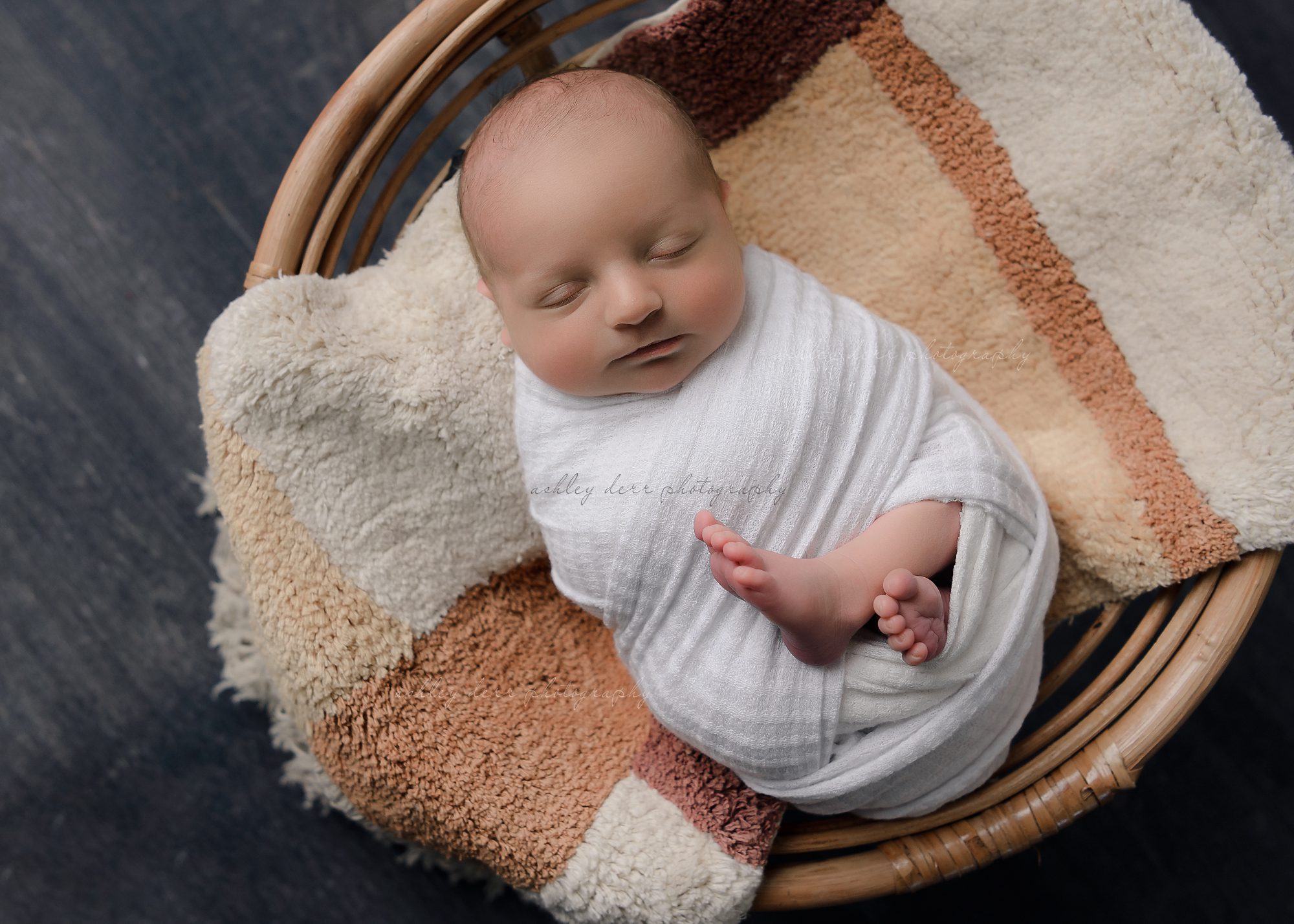 Newborn photographer in Butler PA