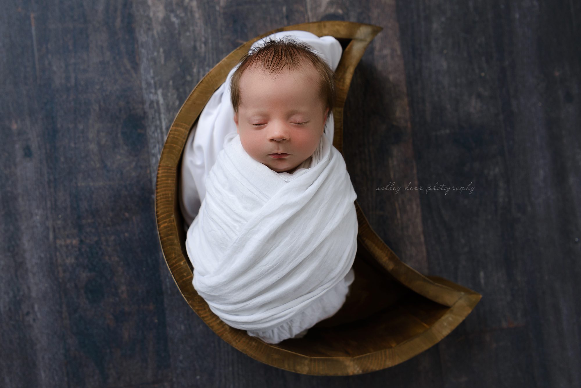 Baby photographer in Pittsburgh PA