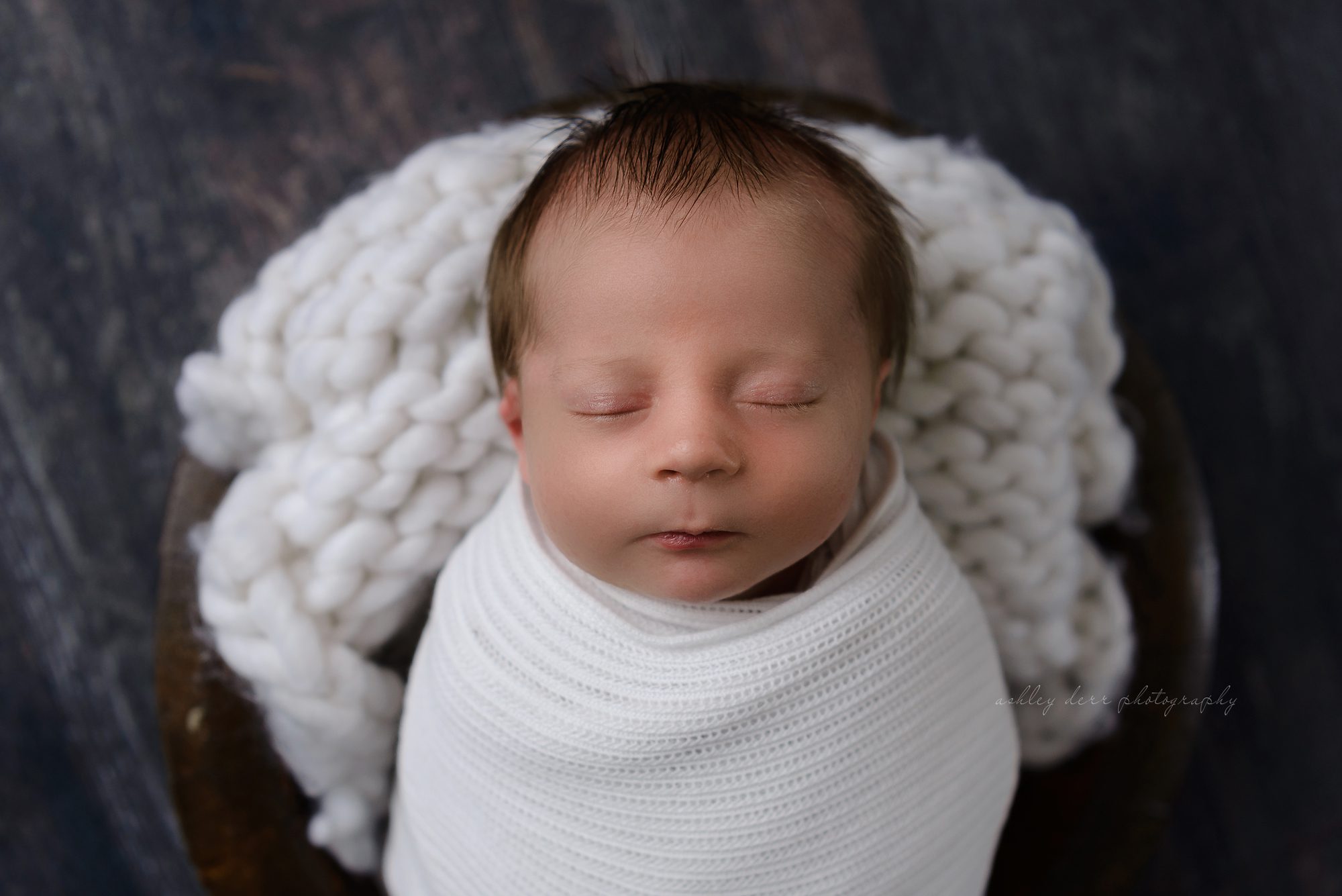 Baby photographer in Pittsburgh PA