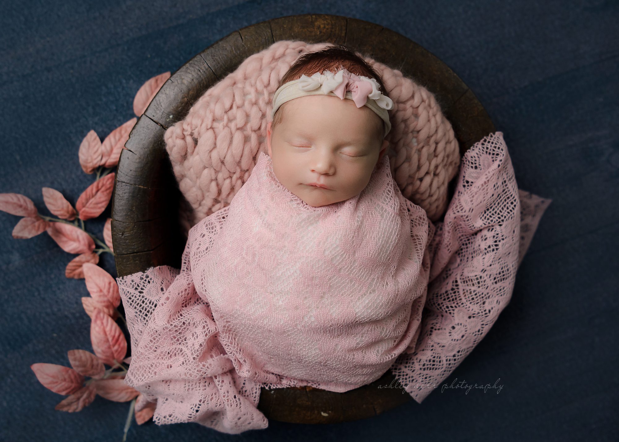 Newborn photographer in Pittsburgh