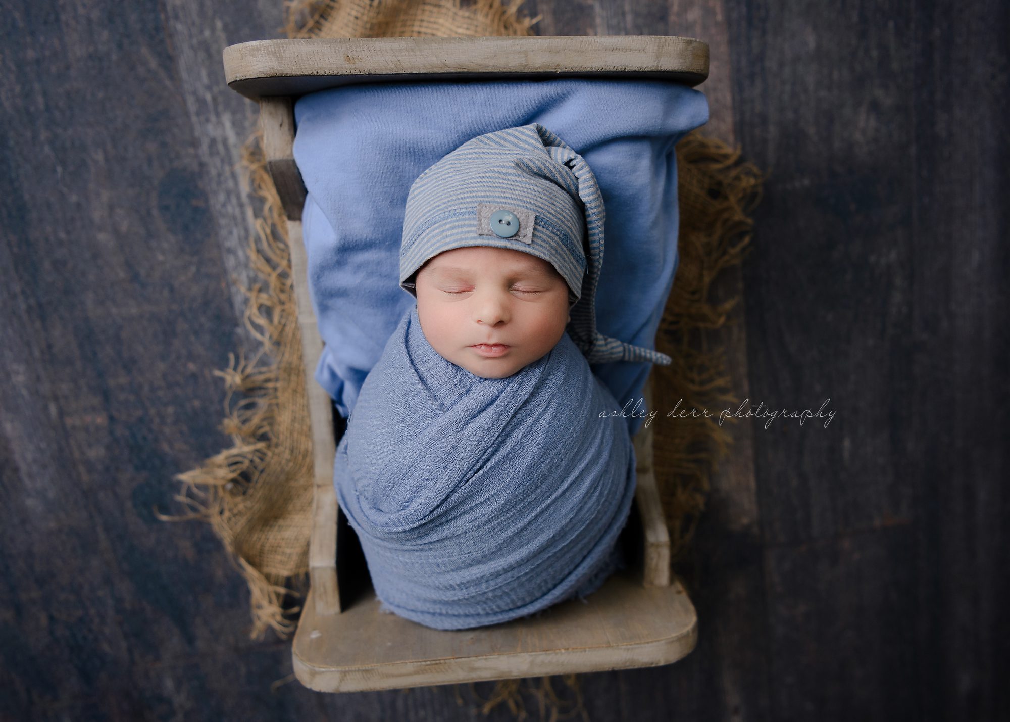 Pittsburgh Newborn Twin Photographer