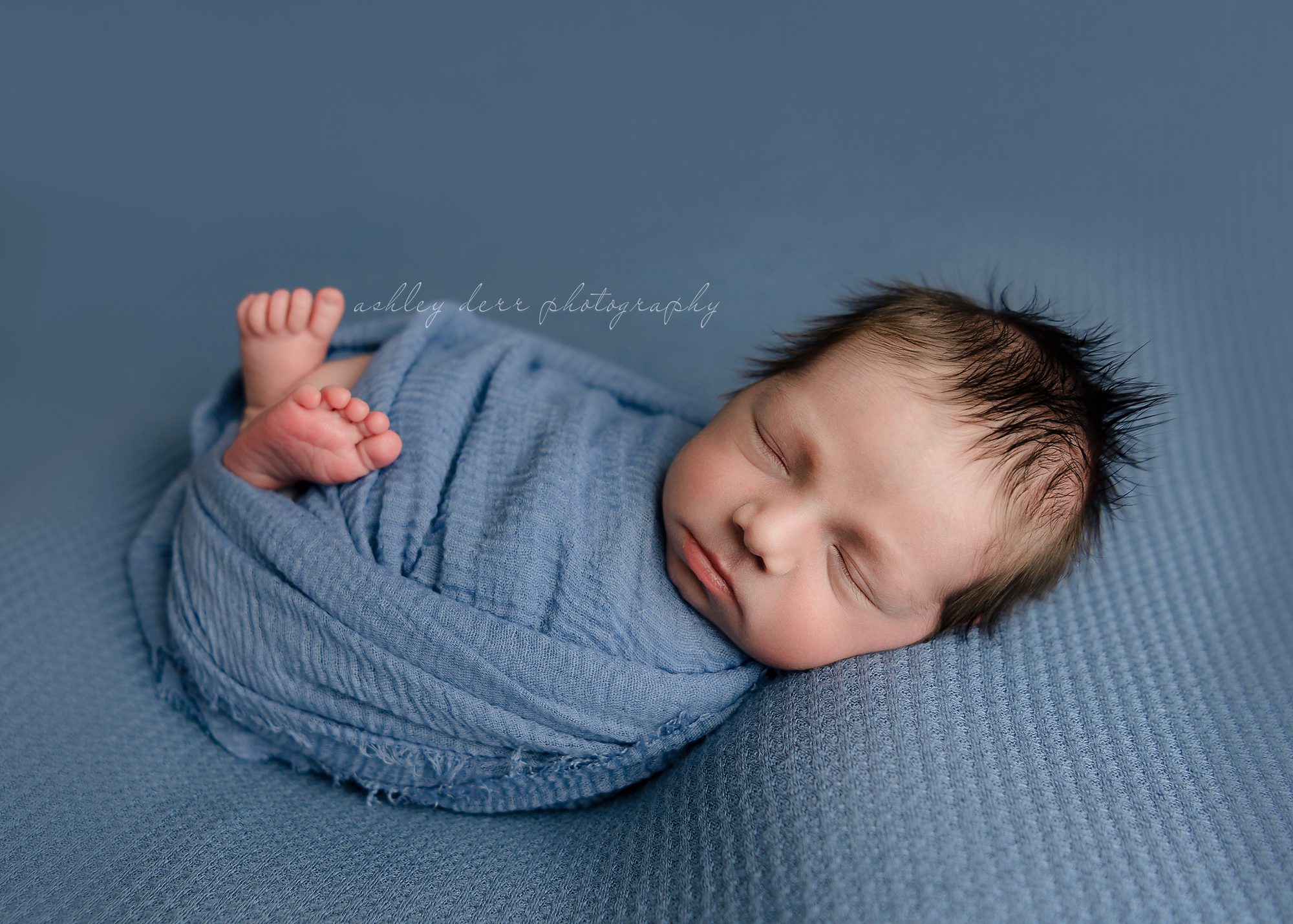 Best Pittsburgh Newborn Photographer